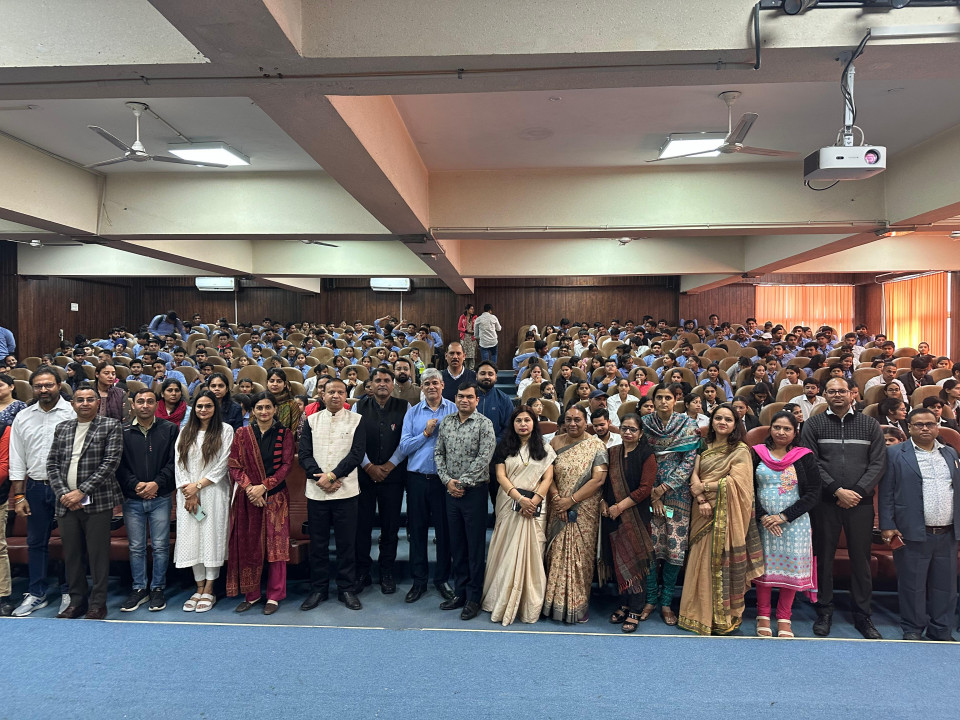 HLM College organized the Events of Union Budget, Mr. Shishir Sinha