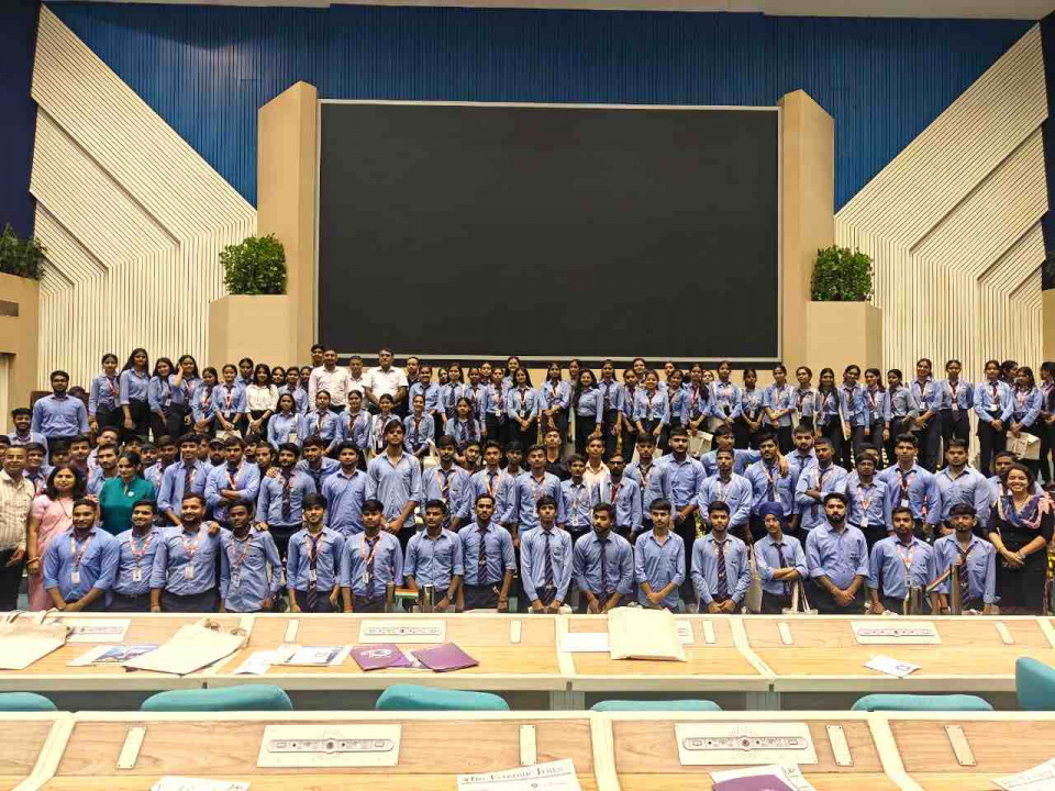 HLM College Students Visited EEPC India